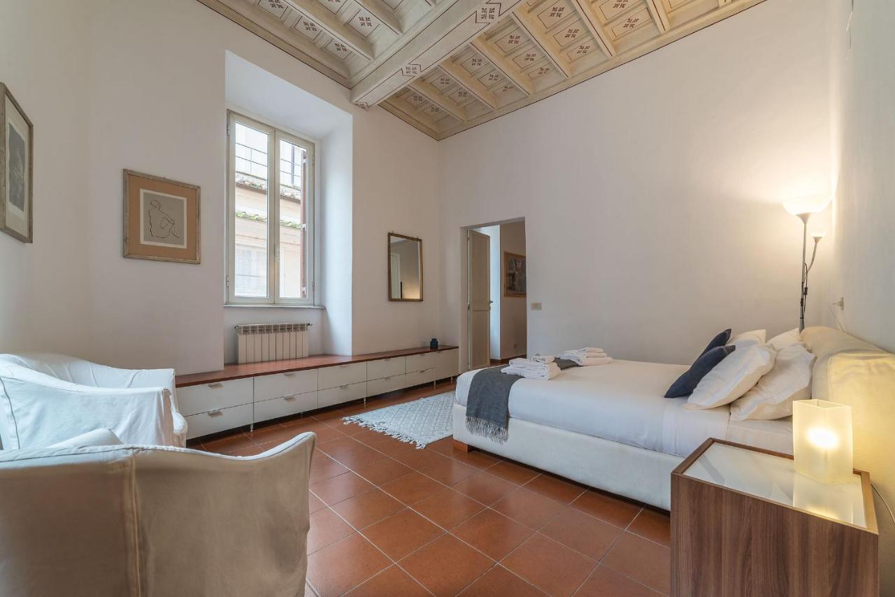 History And Modernity Meet By FromhometoRom Exterior foto